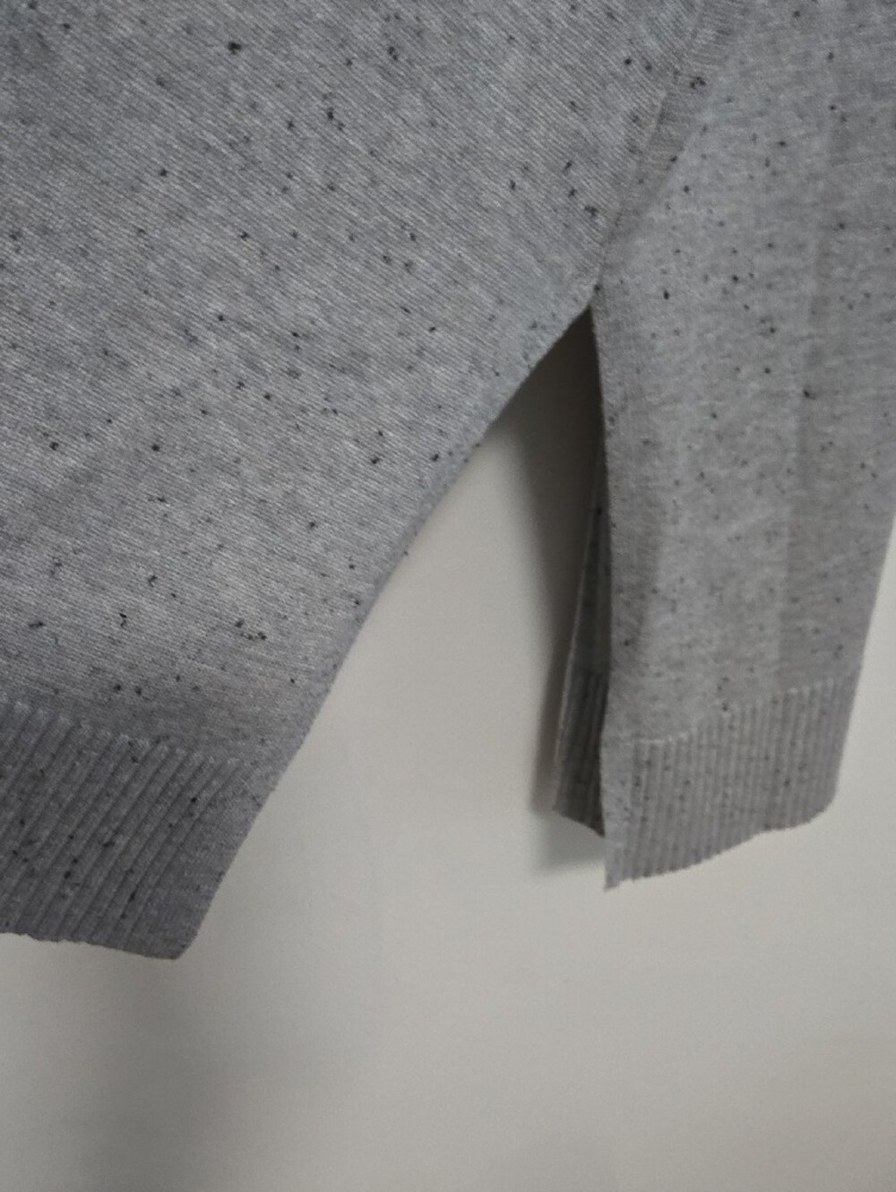 Light Gray Open-Front Women's Cardigan Sweater / Size 2X - Picture 4 of 8
